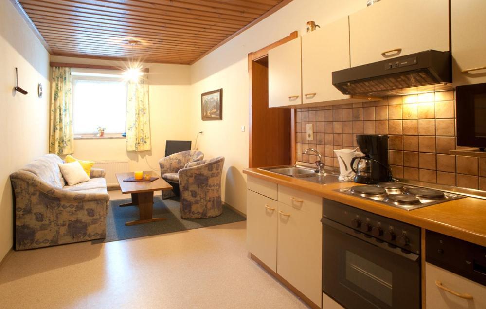 Palfnerhof Appartements Sankt Johann im Pongau Quarto foto