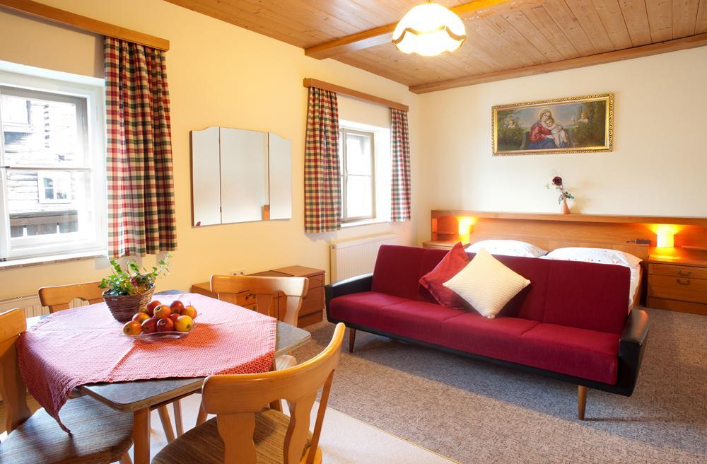 Palfnerhof Appartements Sankt Johann im Pongau Quarto foto